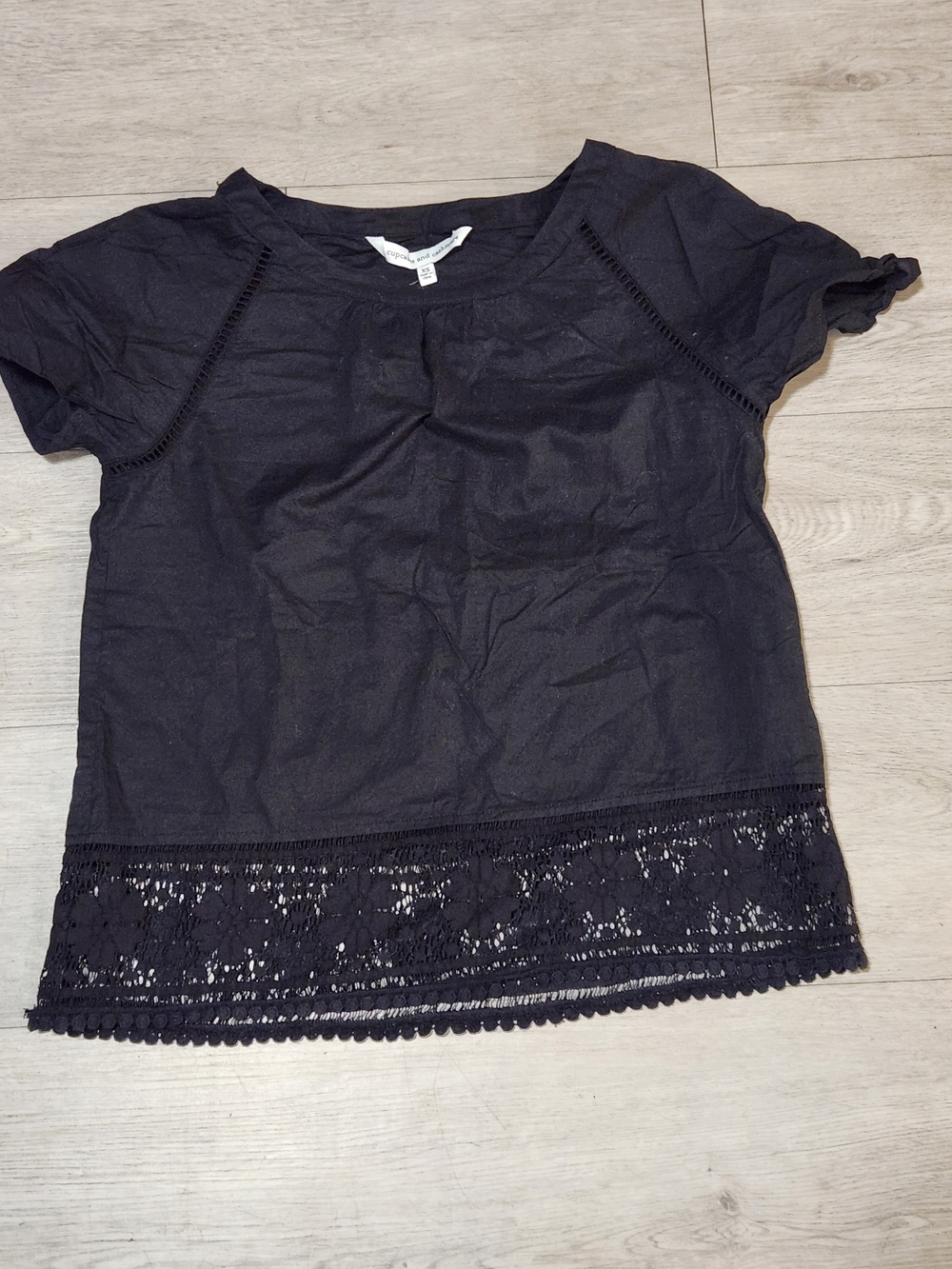 Cupcakes and Cashmere Black Lace Hem Boho Top XS